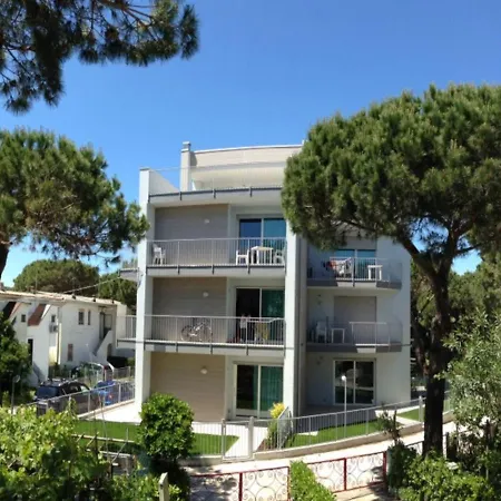 Apartament Elegant Apartment Near The Beach - Beahost *