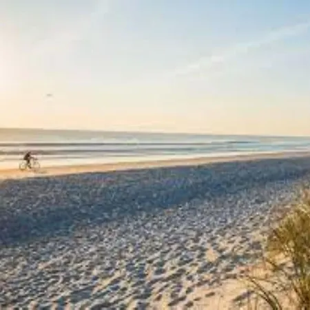 شقة Elegant Near The *